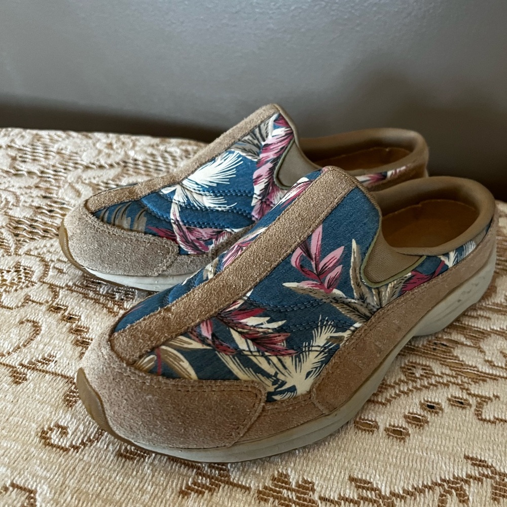 Easy Spirit Womens Slip-On Sneakers EST TravelTime 240 Tropical Hawaiian Print - Picture 14 of 15
